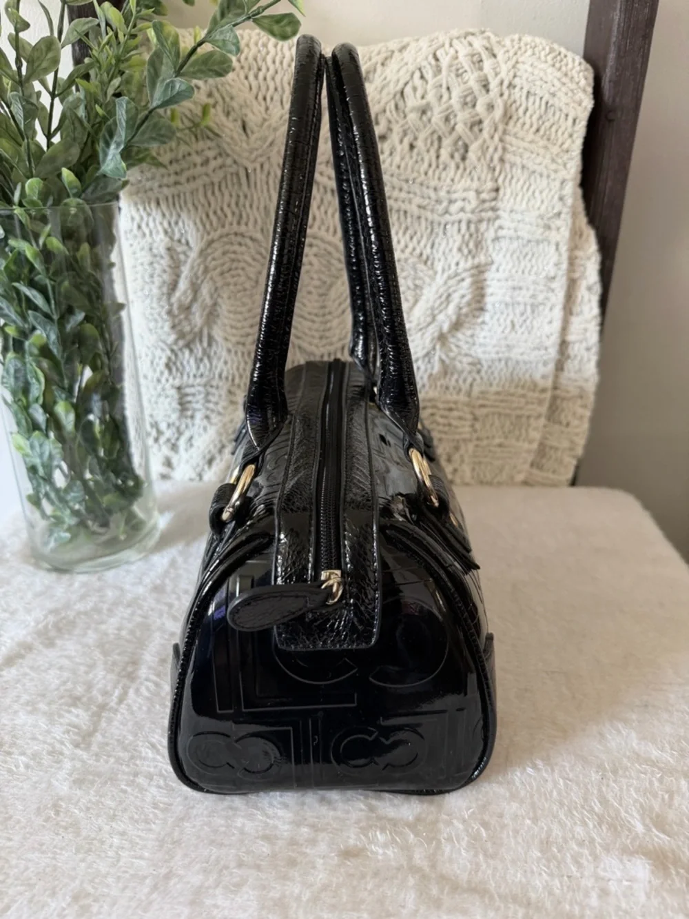 Liz Claiborne Vintage Patent Leather Purse - Picture 5 of 9